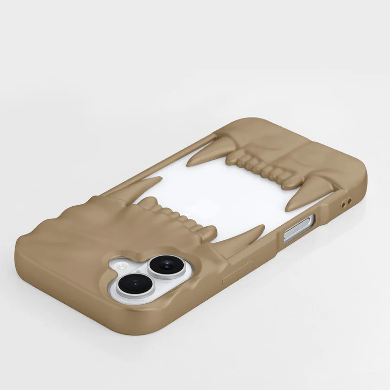 3D Tiger Fang Back Case for Apple iPhone 16, A Wild and Fearless Vibe - Image 12