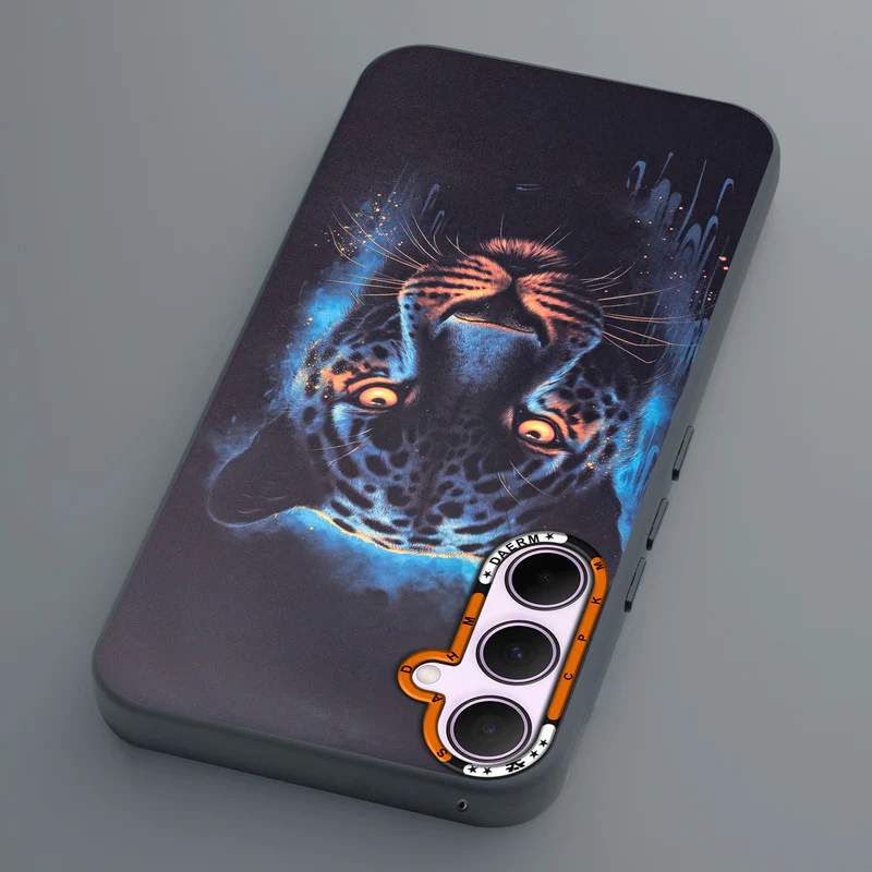 Dark Elegant Wild Creatures Printed Back Cases For Samsung S24 5G - Image 49