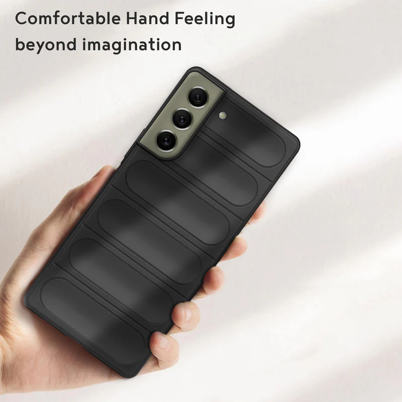 Liquid Soft Silicone Case Minimalistic Design With Camera Protection Back Cover For Samsung S21 FE 5G - Image 4