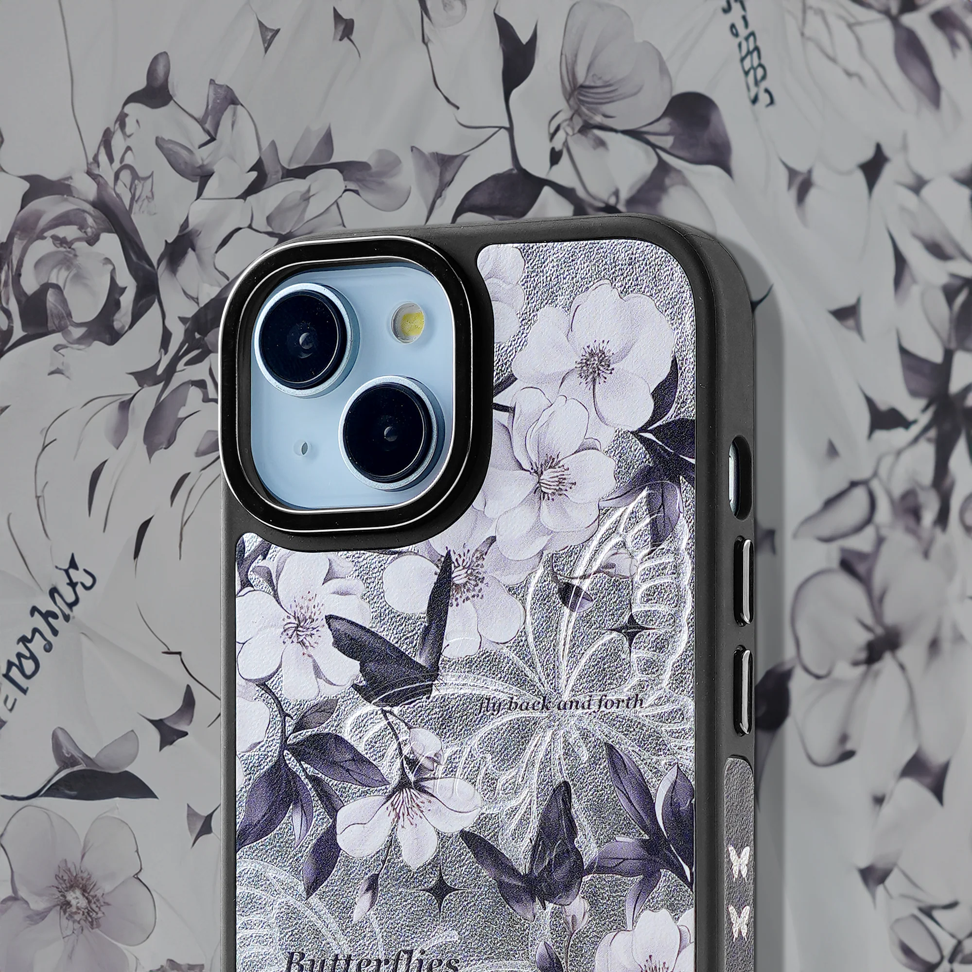 Luxury Floral Prints with Black Keychain Back Cover for Apple iPhone 15 Plus - Image 5