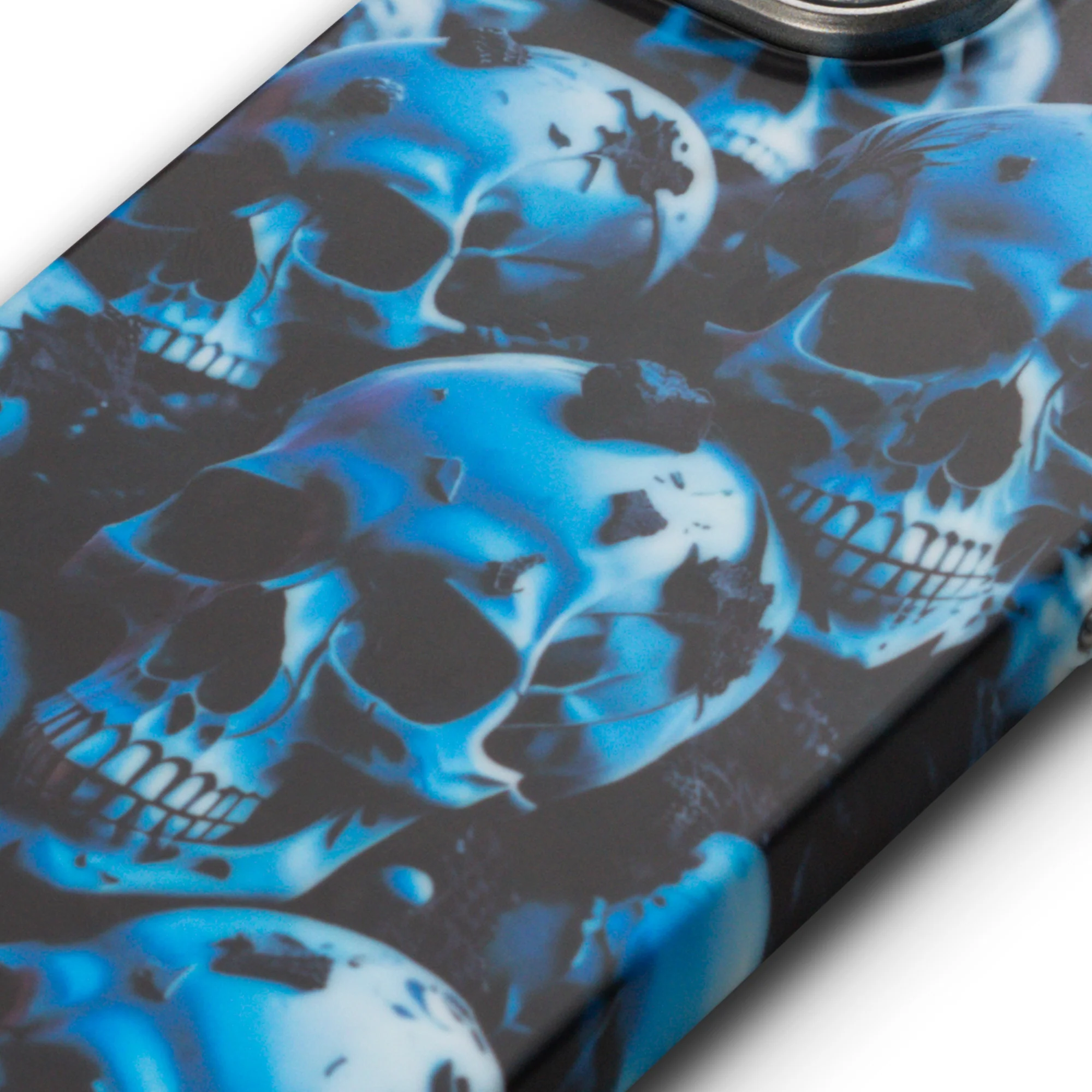Nightfall Skull Cluster Design With Hard Back Case For Apple iPhone 15 Pro - Image 12