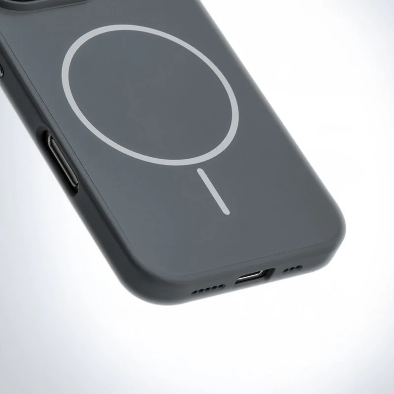 Stylish Wireless Charging Support Compatible Liquid Silicone Hard Back Case For Apple iPhone 16 - Image 18
