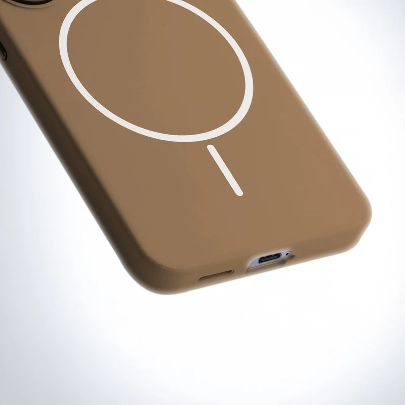 Stylish Wireless Charging Support Compatible Liquid Silicone Hard Back Case For Samsung S25 5G - Image 12