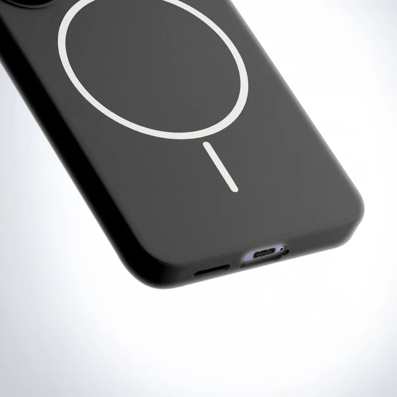 Stylish Wireless Charging Support Compatible Liquid Silicone Hard Back Case For Samsung S25 5G - Image 6